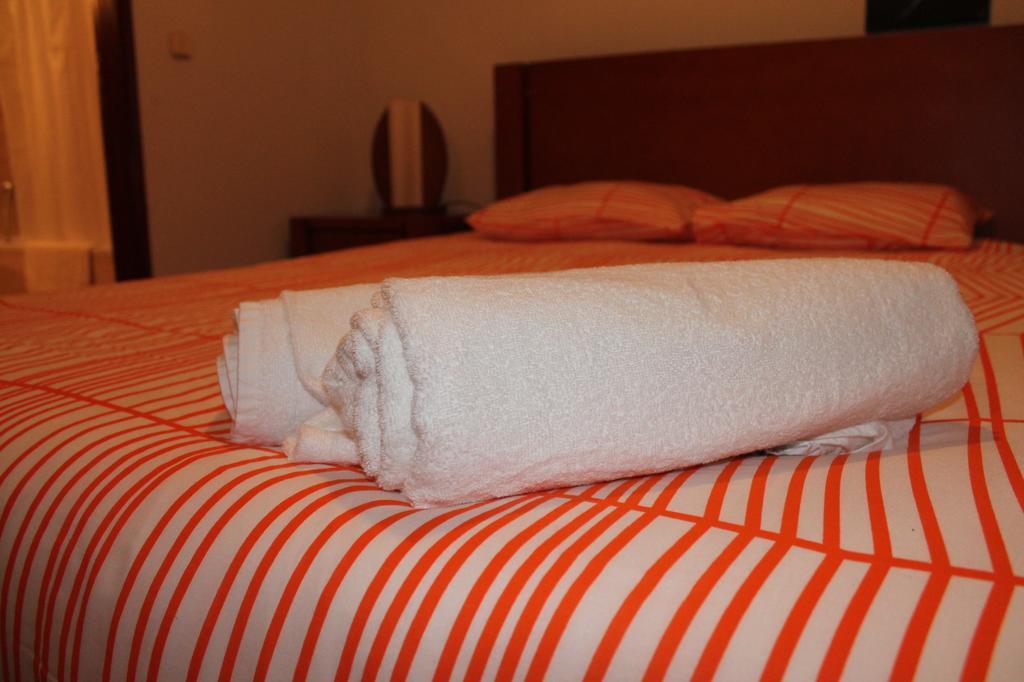 Bed and Breakfast Manawa Camp à Costa da Caparica Extérieur photo